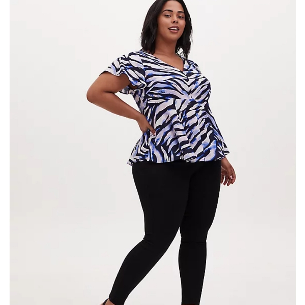 Torrid Babydoll Greorgette Flutter Sleeve Blouse Size 2